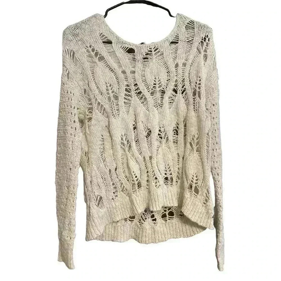 American Eagle Outfitters Sweaters - AMERICAN EAGLE OUTFITTERS SIZE MEDIUM OFF WHITE SWEATER